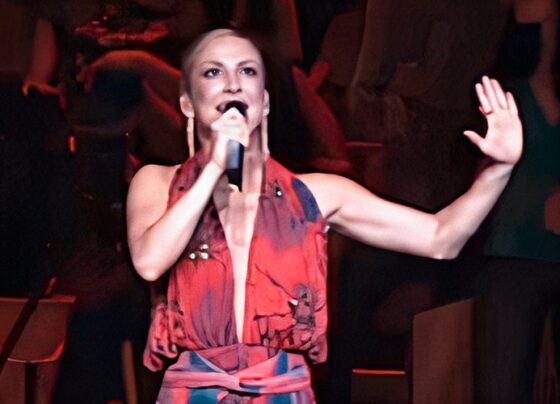 Claudia Leitte é acusada de racismo e vira alvo do MP por trocar Iemanjá por Yeshua 11