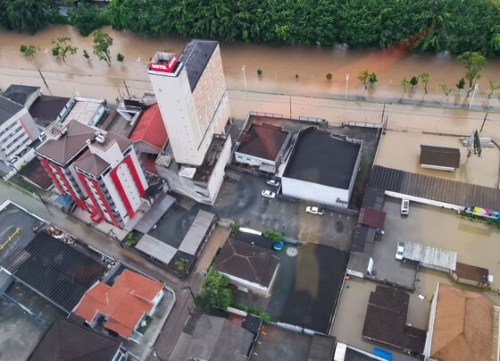 Fortes chuvas causam problemas em 25 cidades de Santa Catarina 5