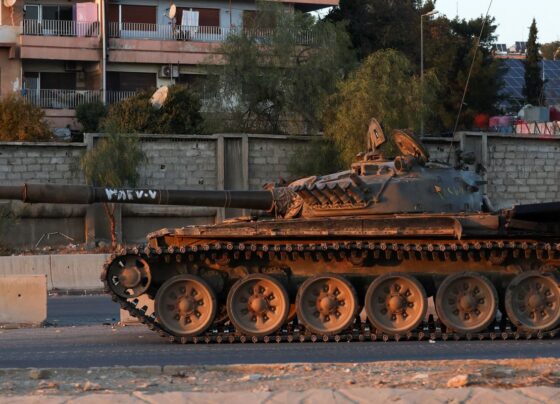 Israel avança sobre território da Síria após queda de Assad 7