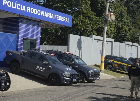 Jovem baleada em abordagem da PRF segue em estado gravíssimo 10