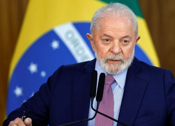 Lula está acordado e bem, mas sem previsão de alta 10