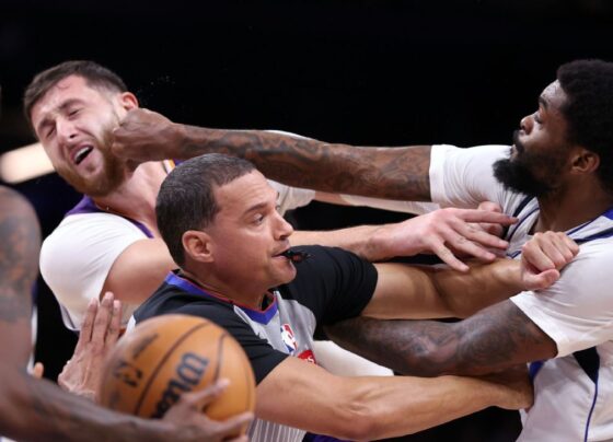 Mavs vencem Suns em duelo marcado por briga que terminou com três expulsos na NBA 30