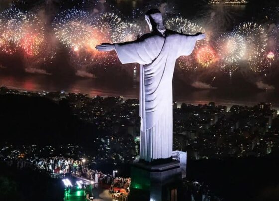Réveillon 2025 deve movimentar R$ 3,2 bilhões na economia do Rio de Janeiro 3