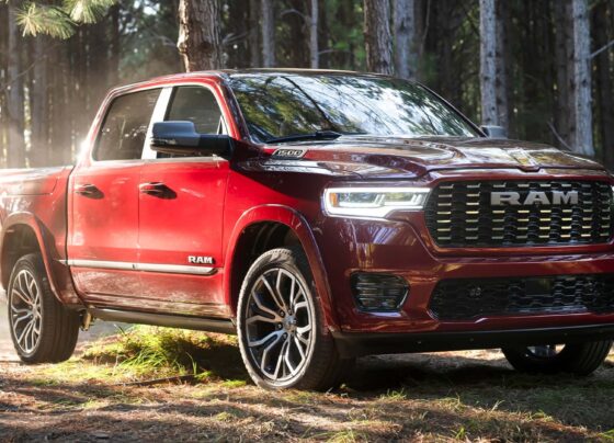 Senador dos EUA quer Jeep, Ram, Dodge e Chrysler fora da Stellantis 12