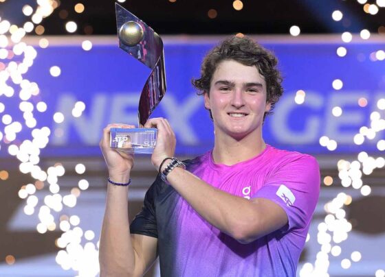 Tênis: João Fonseca conquista o título do Next Gen ATP Finals 12