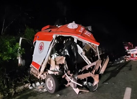 Três socorristas e um paciente morrem em acidente entre ambulância e caminhão no Paraná – Agora Litoral 21