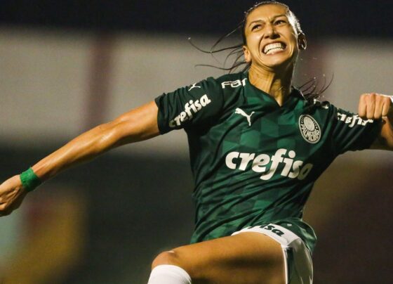 Após 2 anos nos EUA, Bia Zaneratto retorna ao Palmeiras e vestirá a 10 11