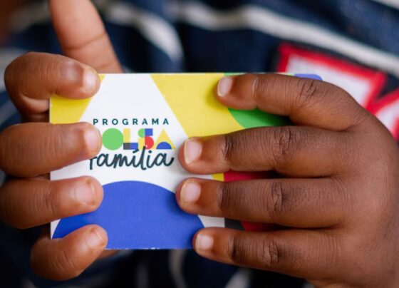 Caixa paga Bolsa Família a beneficiários com NIS de final 2 3