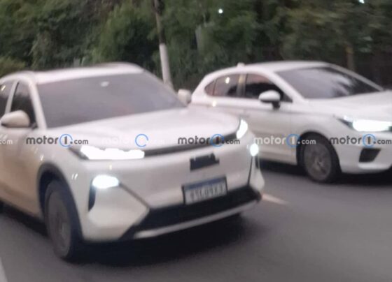 Geely EX5 PHEV será nacional para encarar Song Plus e H6 6