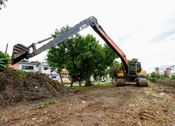 Poá é contemplada pelo Programa Rios Vivos e recebe ações de limpeza e revitalização de córregos 7