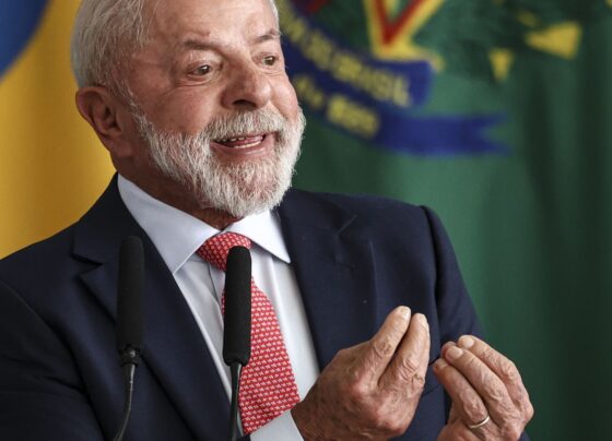 Lula: democracia é obra em construção e deve ser zelada e defendida 11