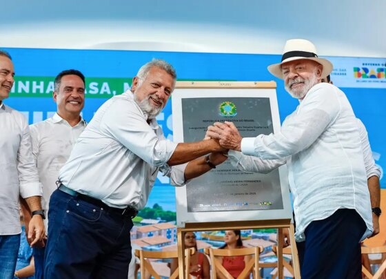 Lula diz que "falta vergonha na cara" a quem defende dono do Master 7