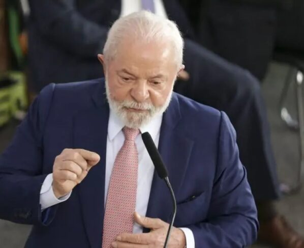 Presidente passou por procedimento cirúrgico no Hospital Sírio-Libanês