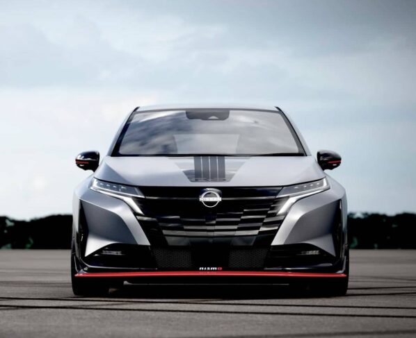 Nissan Aura Nismo RS Concept