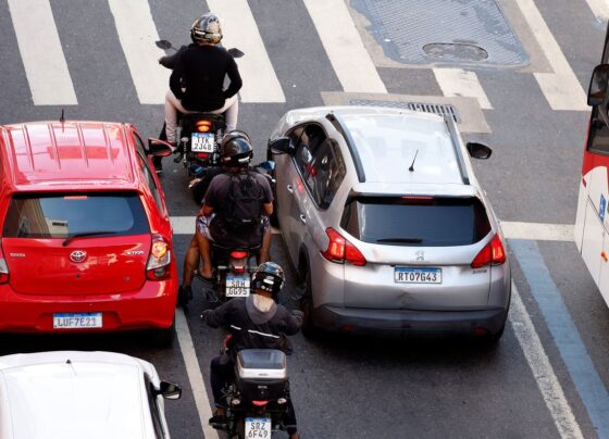 Regras para ciclomotores começam a valer nesta quinta; saiba mais 23