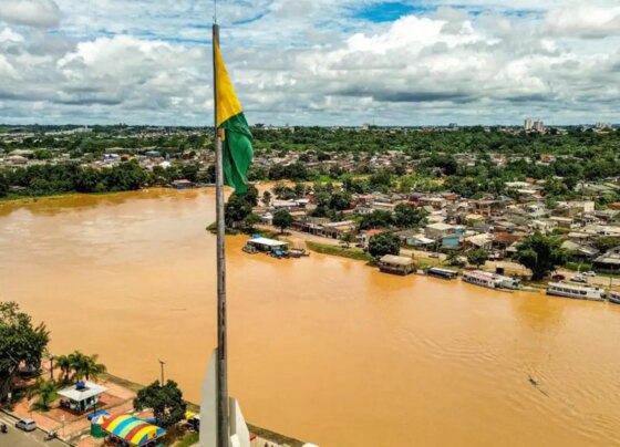 Rio Acre supera cota de inundação em Rio Branco, mas deve baixar 23