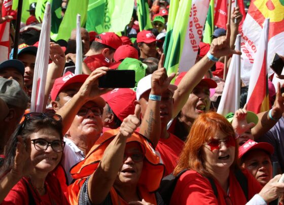 Sindicatos celebram salário mínimo e defendem melhoria em reajustes 3
