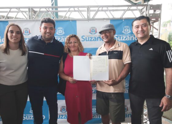 Prefeitura entrega 180 matrículas de unidades habitacionais para moradores do Jardim Panorama 11