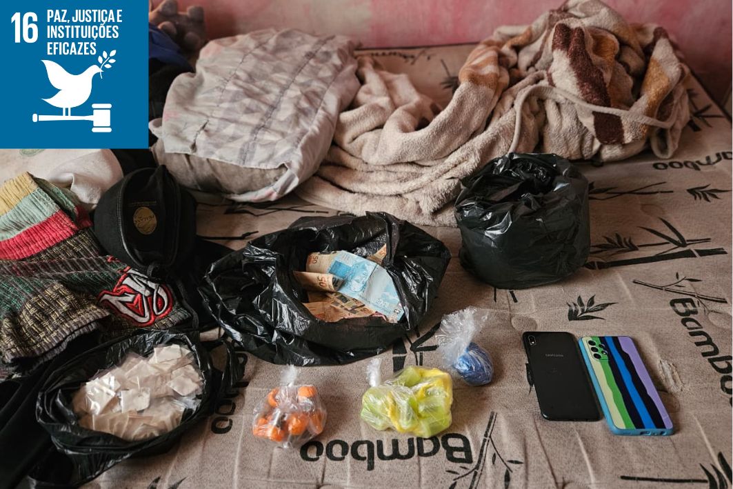 GCM de Itaquá desarticula duas casas-bomba e apreende mais de mil entorpecentes em operação 7