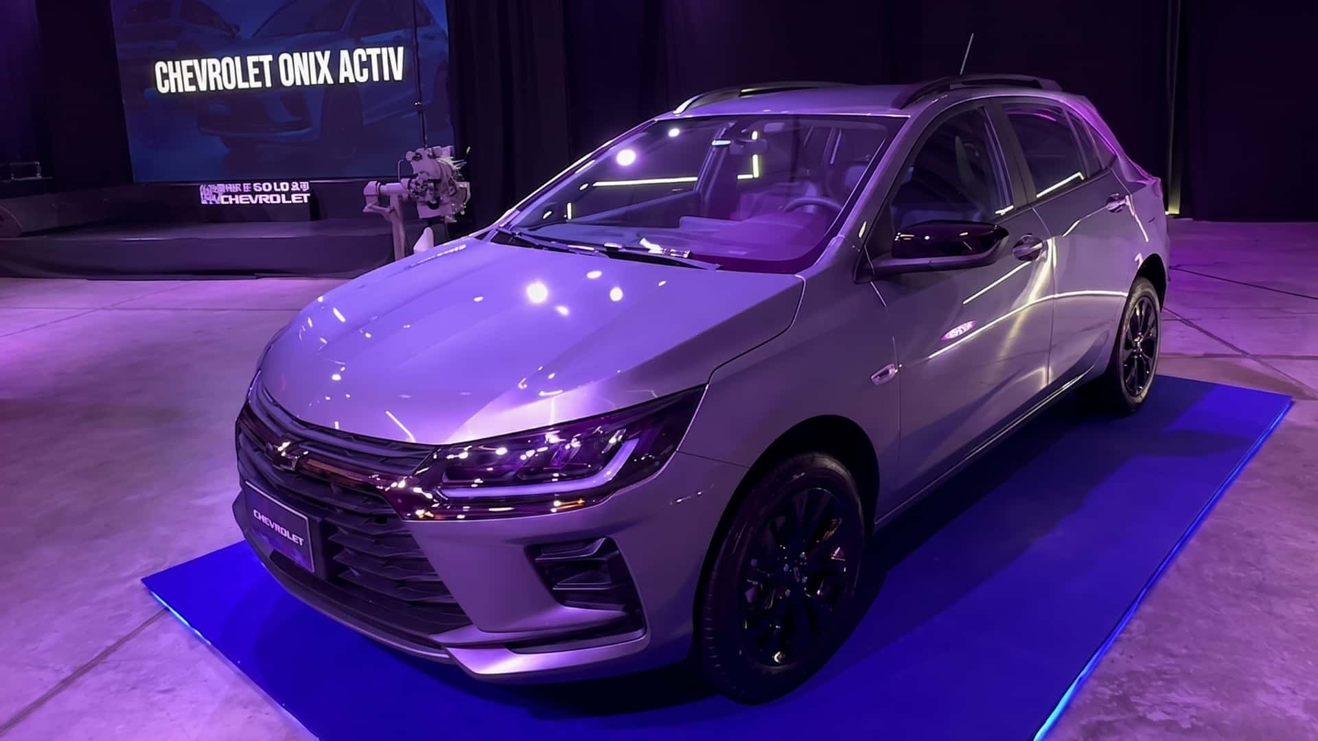 Chevrolet Onix Activ 2027: preço, motorização e detalhes 25