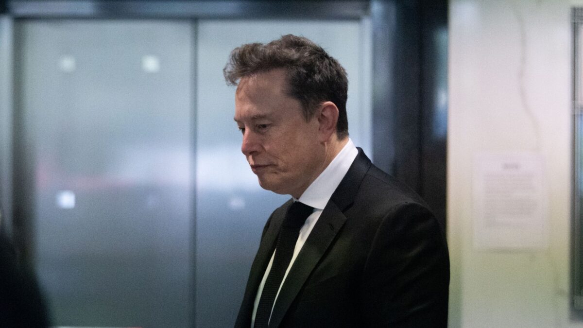 Confissão de Elon Musk Expõe os Bastidores da Guerra da IA 2