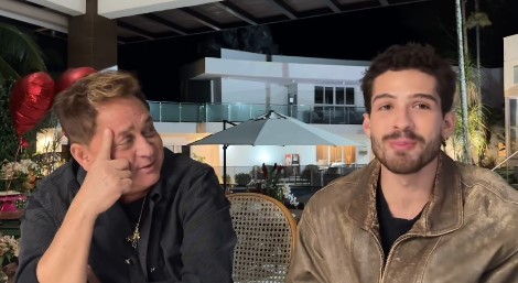 Em entrevista ao filho João Guilherme, Leonardo responde se faria cenas de nudez: 'Um pouco de vergonha' 4
