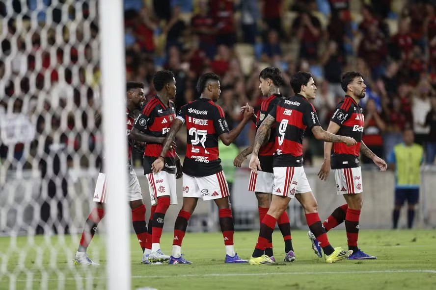 Flamengo tem melhor desempenho de sua história na fase de grupos da Libertadores 9