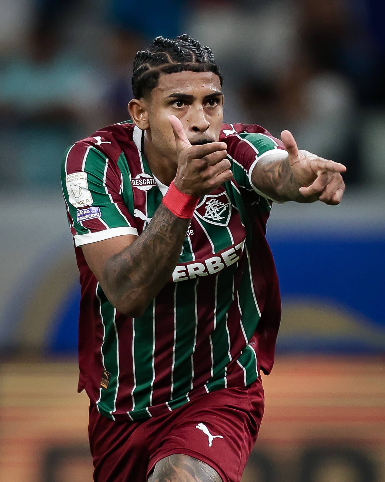 Fluminense abre placar com John Kennedy, mas gol de falta decreta empate diante do Cruzeiro 13