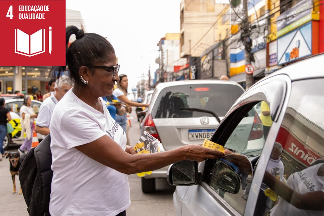 Itaquá encerra campanha do Maio Amarelo com blitz educativa e participação de 300 pessoas 5