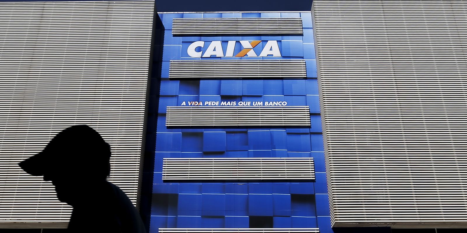 Lucro da Caixa cai 34% no primeiro trimestre com novas regras do BC 1