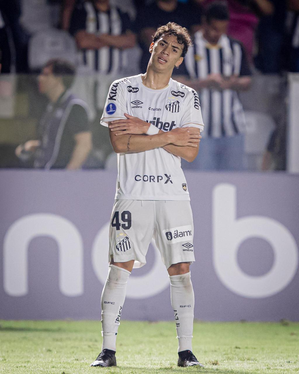 Meninos da Vila marcam e Santos FC se classifica na CONMEBOL Sudamericana 11