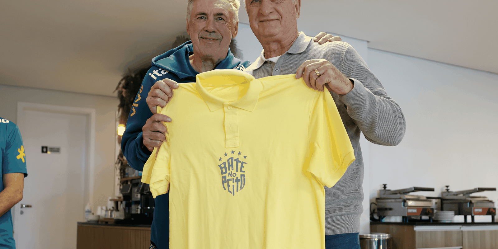 Pentacampeão com a seleção, Felipão é homenageado na Granja Comary 5