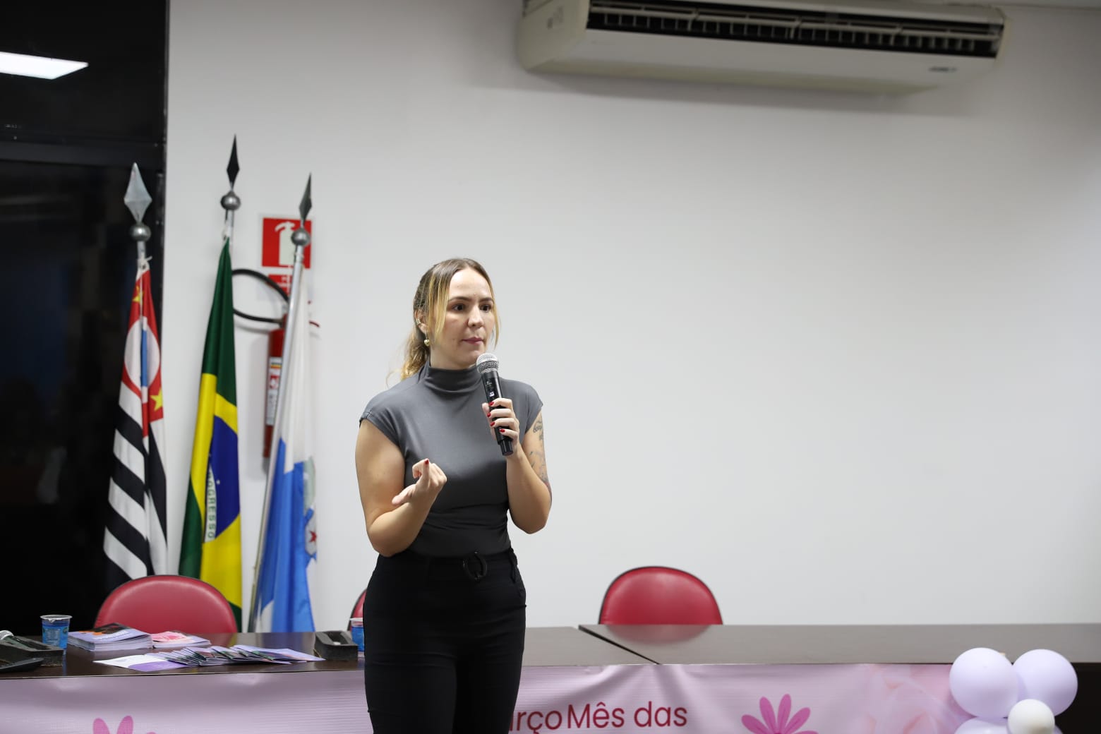 Procuradoria da Mulher de Arujá realiza evento em homenagem ao Mês das Mães 7