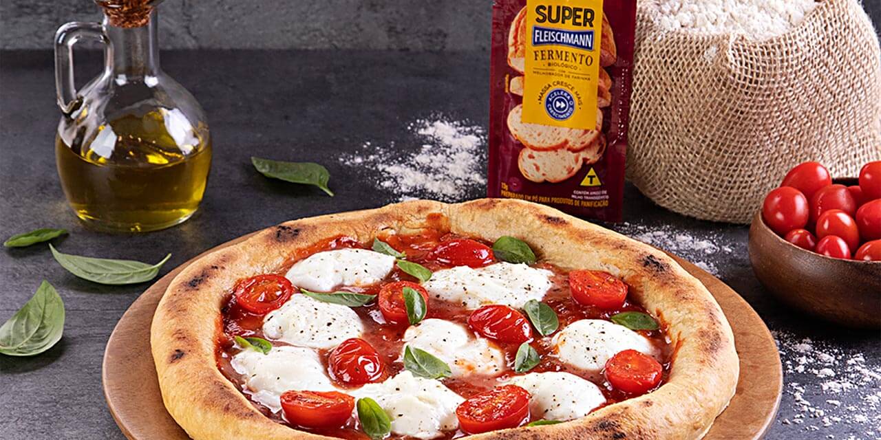 Faça uma deliciosa Pizza de Muçarela de Búfala com Tomate-cereja 11