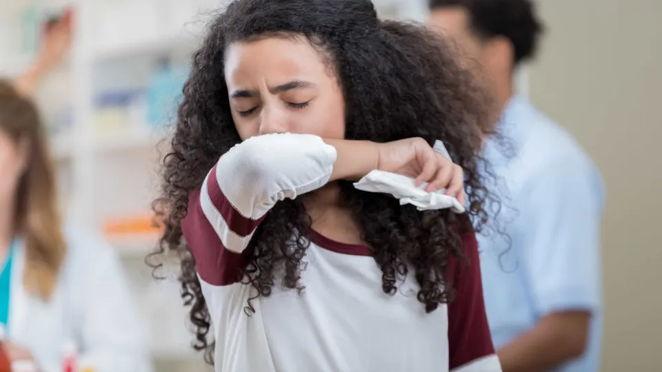 Tosse, febre e coriza: doenças respiratórias aumentam no outono 11