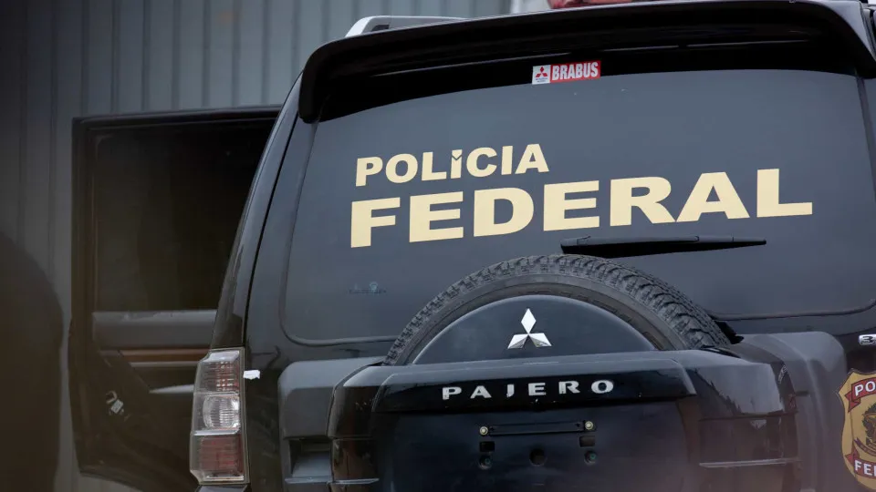 PF cumpre mandados contra hackers suspeitos de atuarem para Vorcaro 5