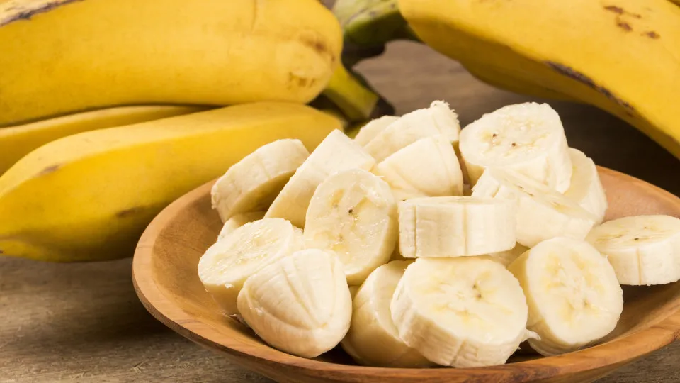 Quer emagrecer ou ter mais energia? Veja a melhor hora para comer banana 1