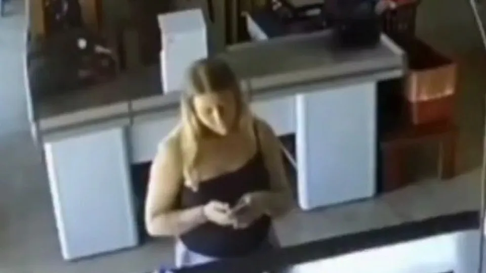 Jovem atacada por mulher com fogo morre após dias internada em MG; veja 1