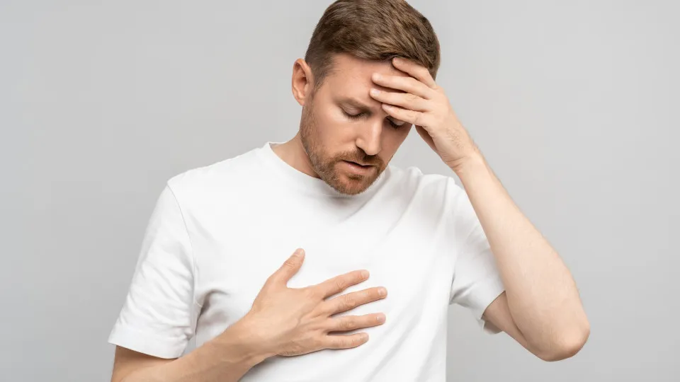 Reduzir o risco de AVC: 7 coisas que nunca deve fazer, segundo médicos 3
