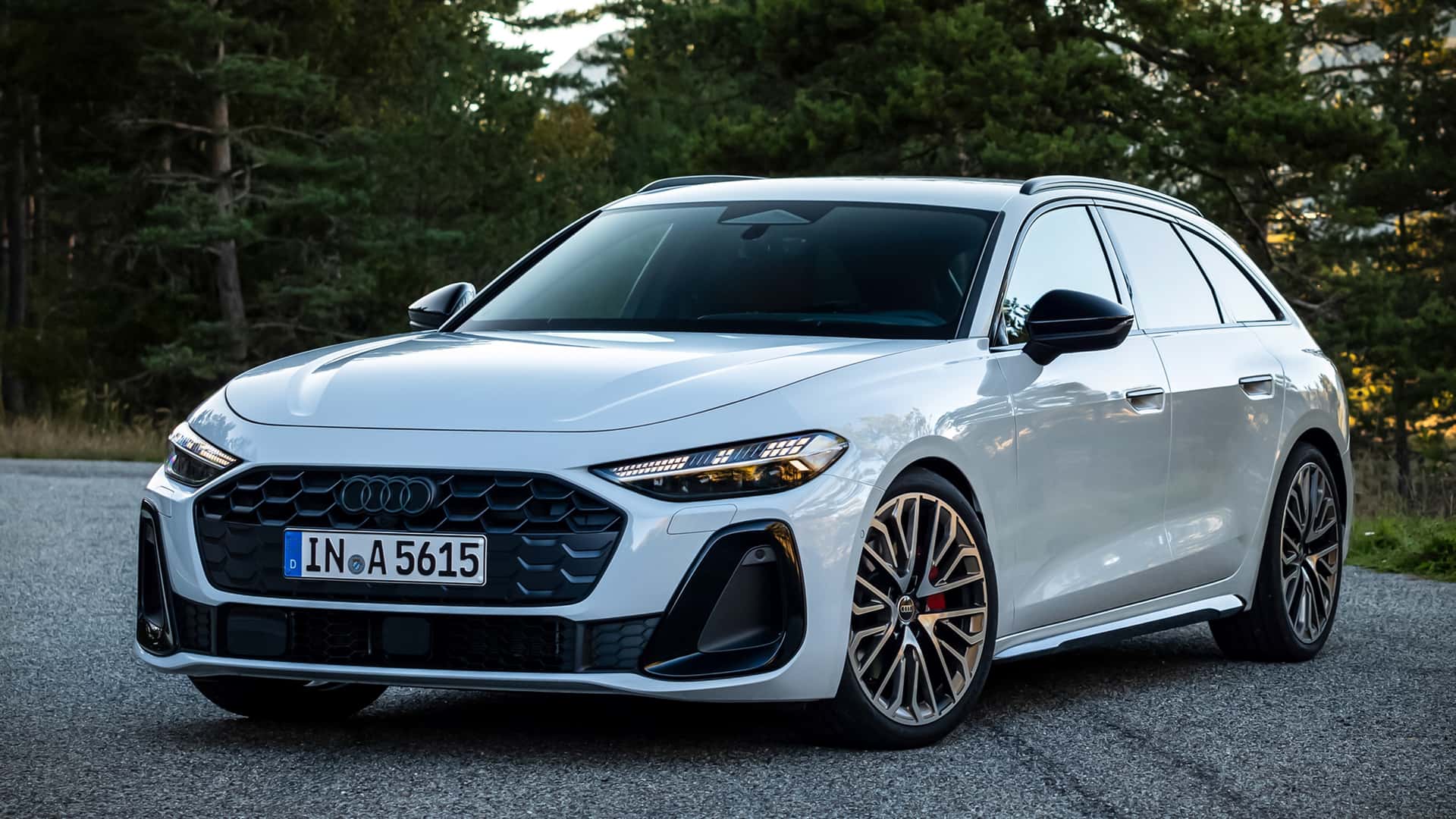 Audi traz A5 Avant e A6 Avant e-tron ao Brasil; veja preços 26