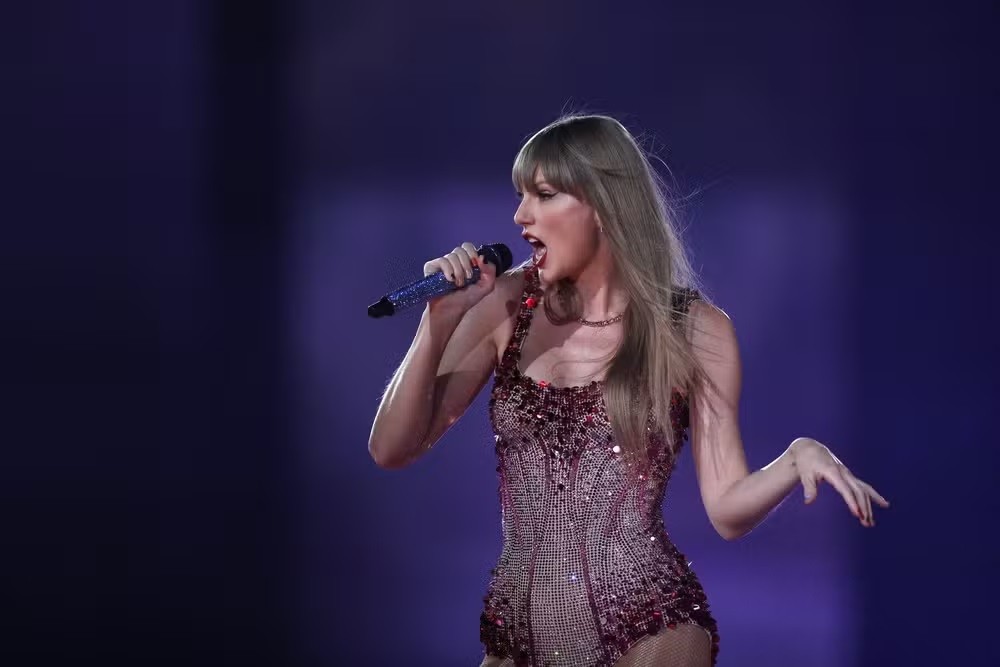 Bilionária! Taylor Swift é apontada como a musicista mais rica da história 11