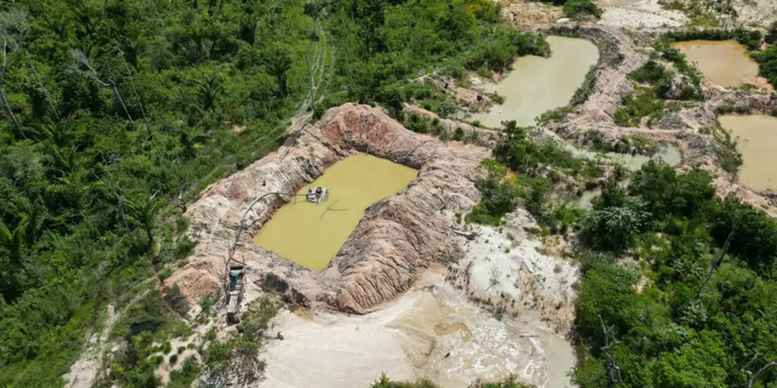 Câmara aprova urgência de texto que facilita garimpo de menor porte 3