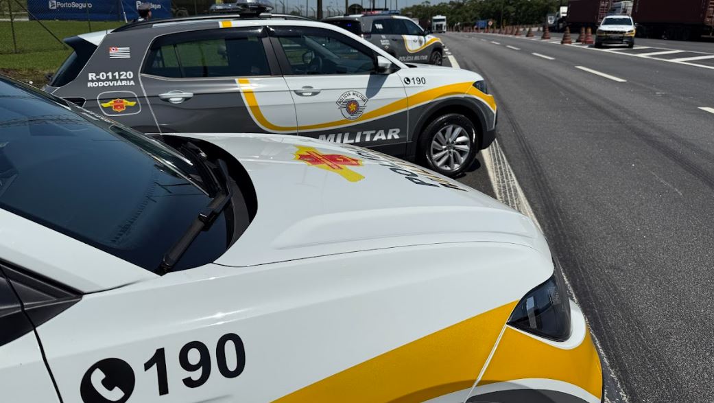 Carro com 700 kg de maconha é apreendido pela Polícia Rodoviária no interior de São Paulo 7