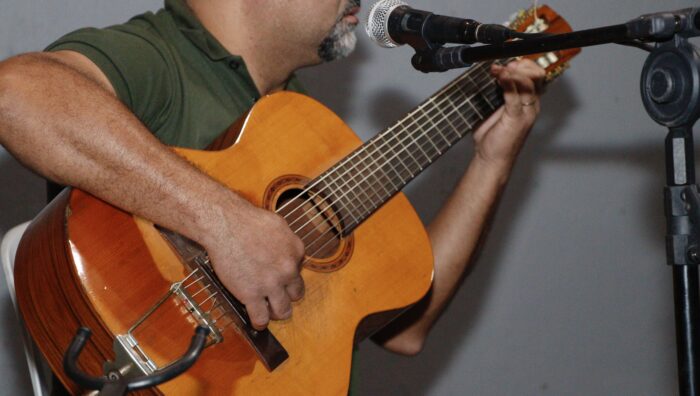 Casarão das Artes recebe 4º Encontro de Violão do Profart neste sábado