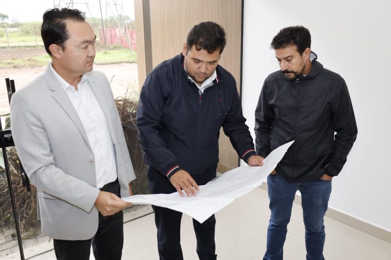 Prefeito de Suzano apresenta obras do Centro de Bem-Estar Animal a vereadores 5