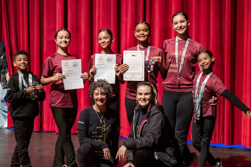 Ballet Municipal de Bertioga encerra semestre histórico com premiações e seleções internacionais 7