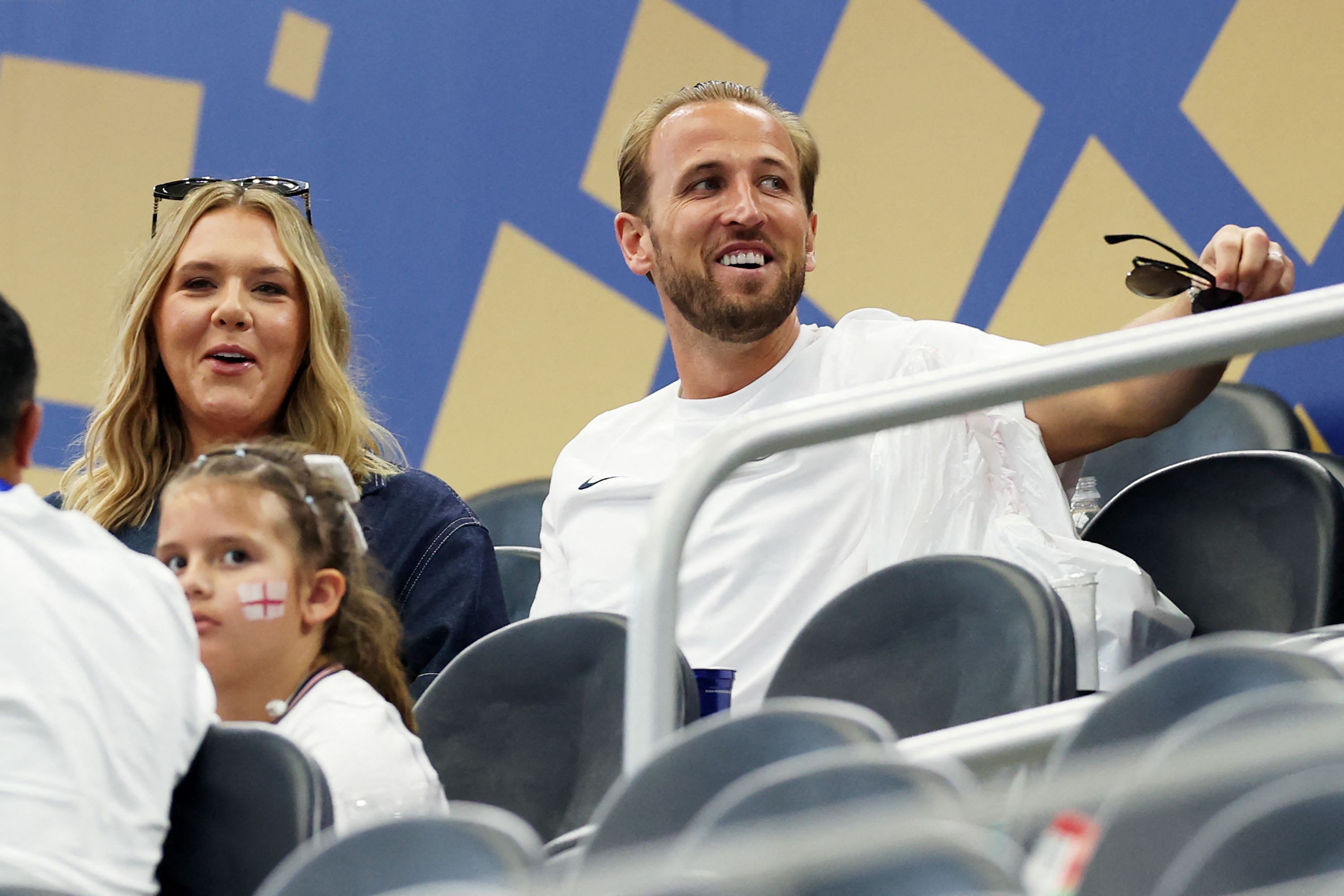 De colegas de escola ao casamento numa praia paradisíaca: conheça a história de Harry Kane e sua esposa Katie Goodland 6