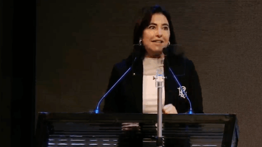 Jaques Wagner já deveria ter entregue o cargo, diz Tebet