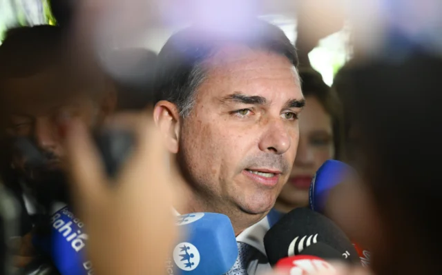 O problema que Flávio arranjou com os independentes  3