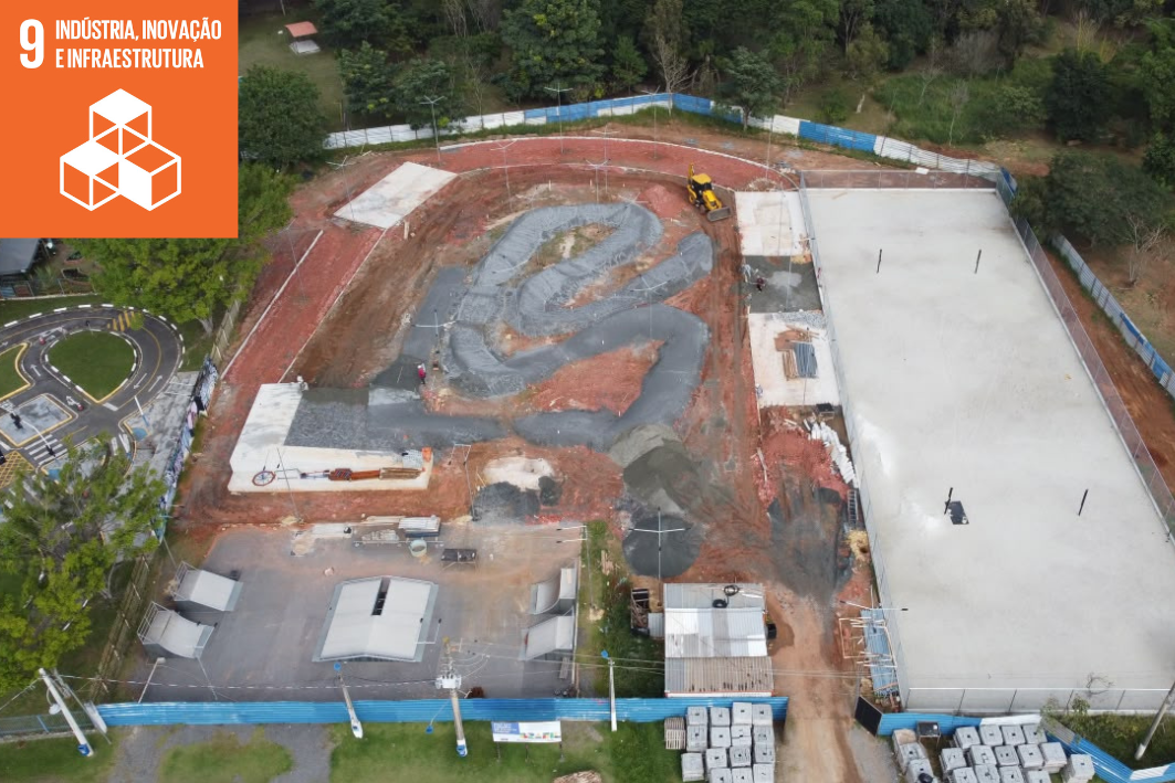 Obras de três áreas de lazer avançam em Itaquá 7